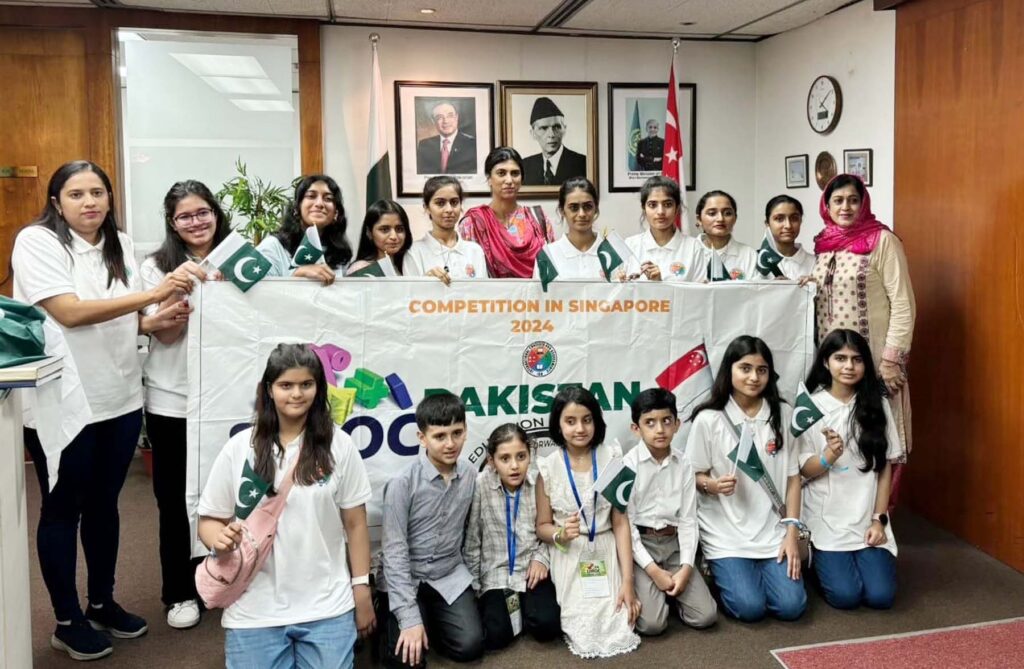 High Commissioner-Designate Rabia Shafiq Hosts Pakistani Students Competing in Singapore Maths Olympiad