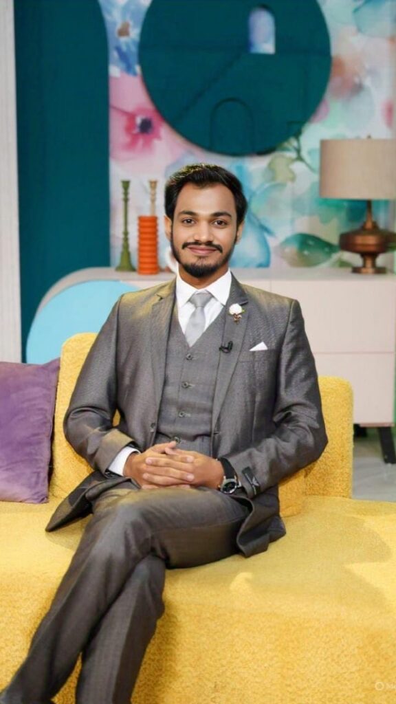 Pakistan’s Mirza Abdullah Tariq Triumphs Over 879 Teams in Global AI Hackathon