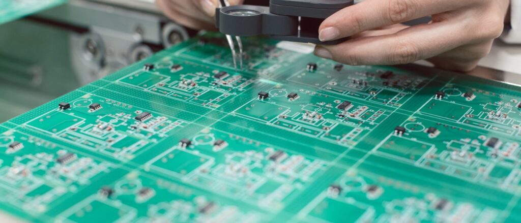 Pakistan Launches Rs. 4.8 Billion Semiconductor Program to Train 7,200 Engineers